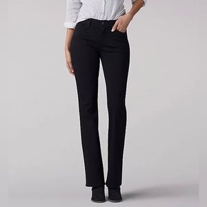 NWT Women’s Size 24” X 26” Lee Body Optix X Cushnie Straight-Leg Jeans In Black